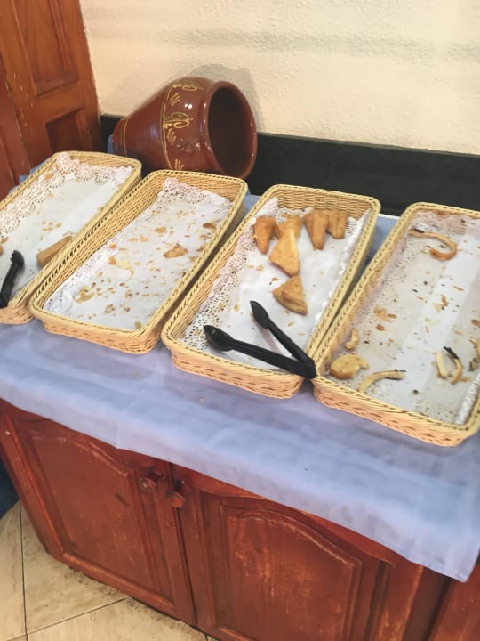 Brak jedzenia BLUESEA Lagos de Cesar