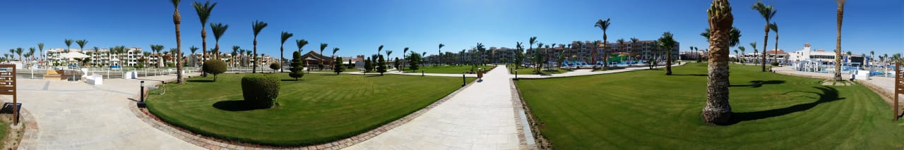 Gartenanlage Pickalbatros Dana Beach Resort - Hurghada