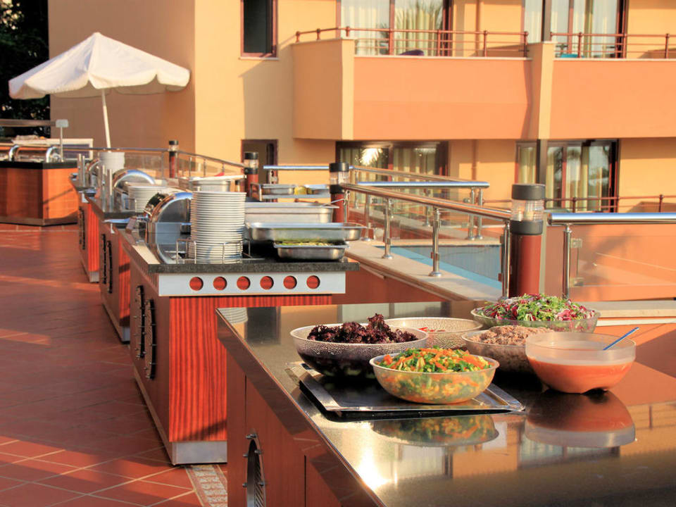 Das reichhaltige und leckere Buffet Hotel Grand Side