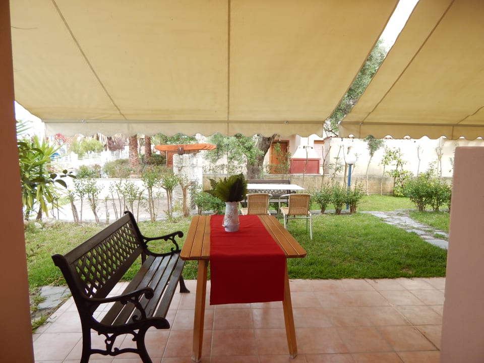 Außenansicht Villa Pefkohori