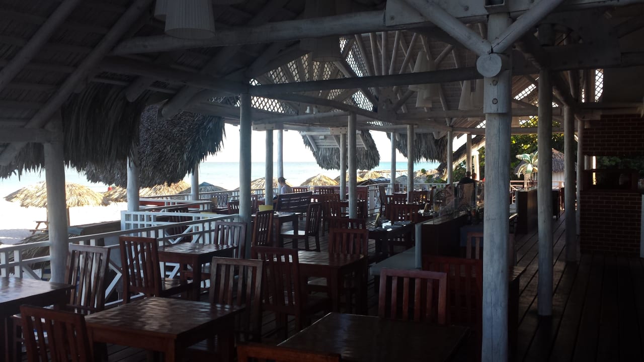 Strand Restaurant  Royalton Hicacos Resort & Spa - Adults only