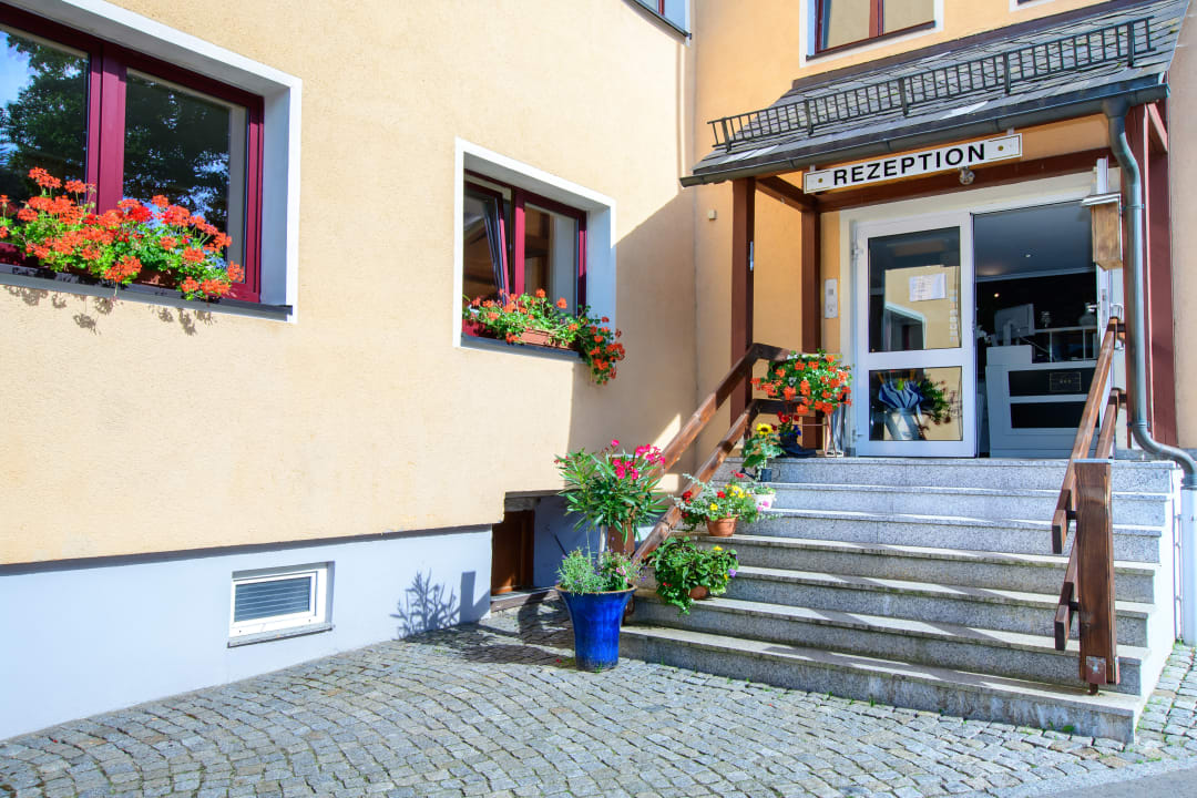 Außenansicht Erzgebirgshotel Freiberger Höhe