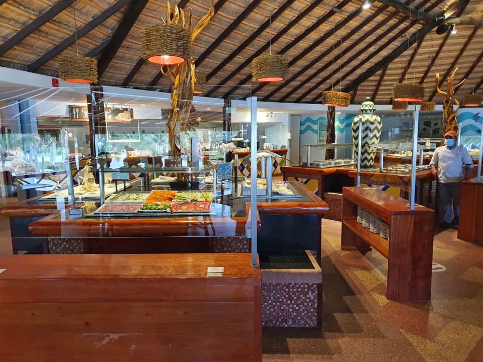 Gastro Royal Decameron Punta Centinela Beach Resort & Spa Convention Center