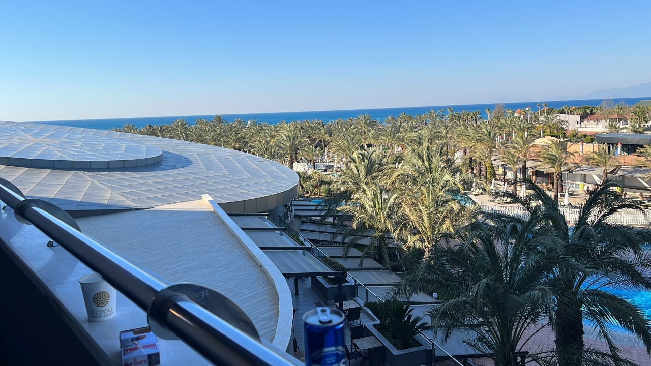 Außenansicht Royal Wings Hotel