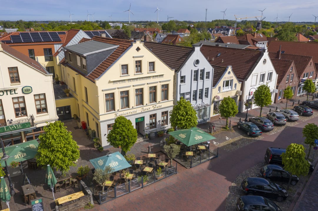 Außenansicht Hotel Schwarzer Adler