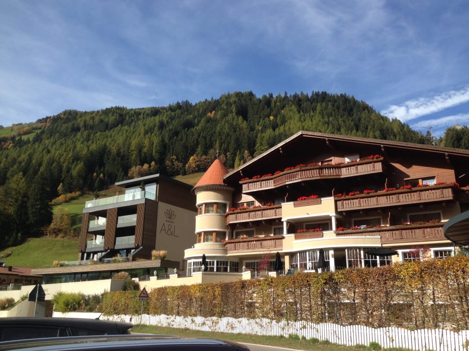 Außenansicht AMONTI Wellnessresort