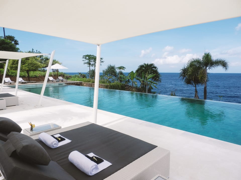 Pool Shunyata Villas Bali