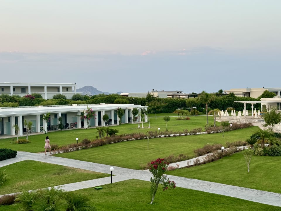 Außenansicht Asterias Beach Resort