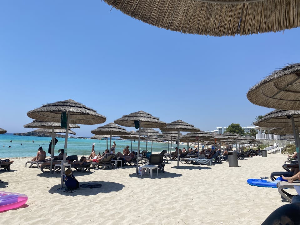 Strand Hotel Nissi Beach Resort