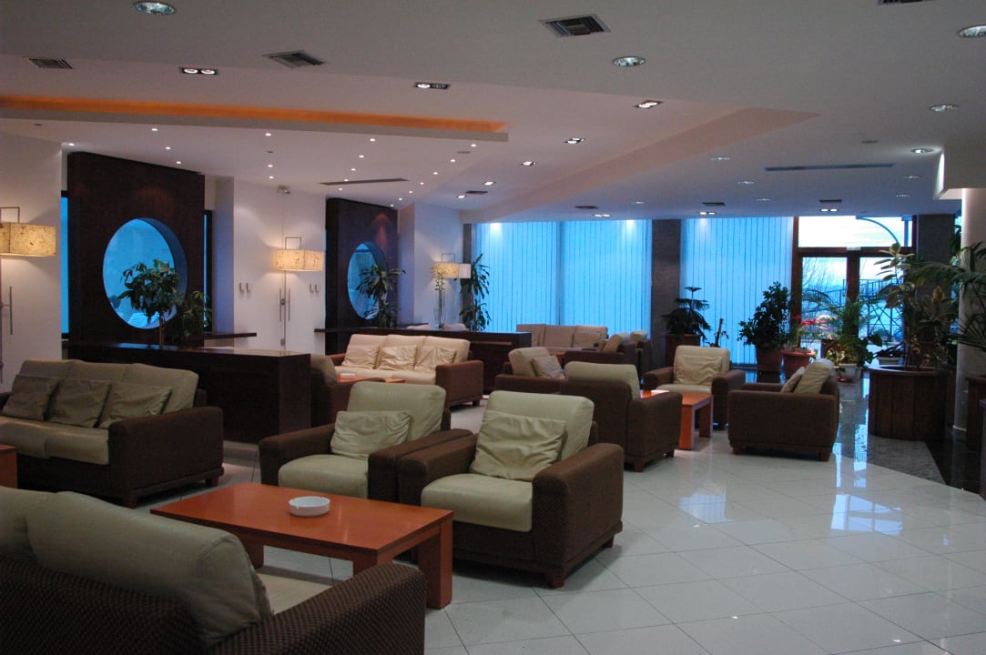 Lobby Aristoteles Holiday Resort & Spa