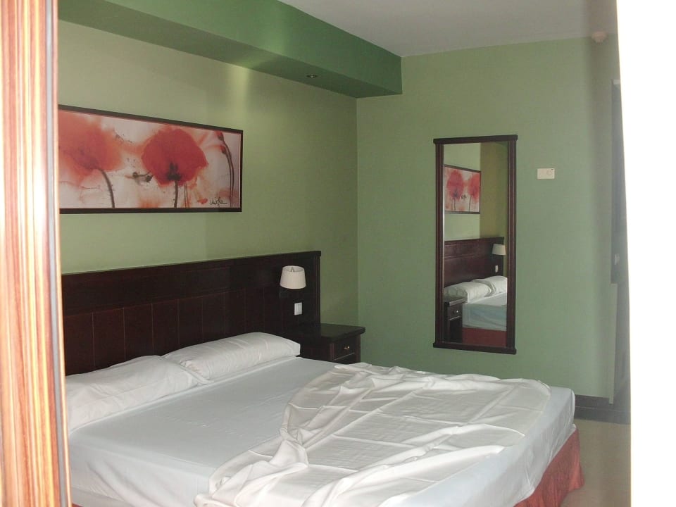 Zimmer Grand Hotel Callao