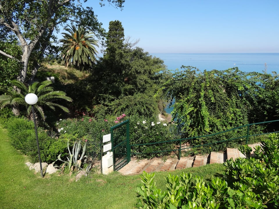 Tor zur Strandtreppe Aldiana Club Rocca Nettuno Calabria