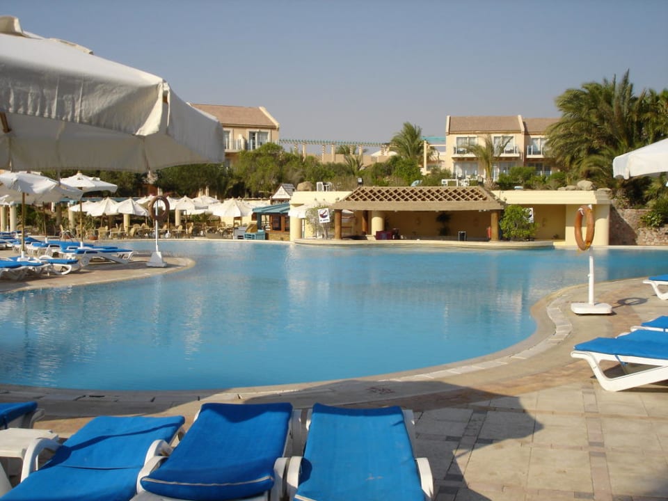 Oasis-Pool Mövenpick Resort & Spa El Gouna