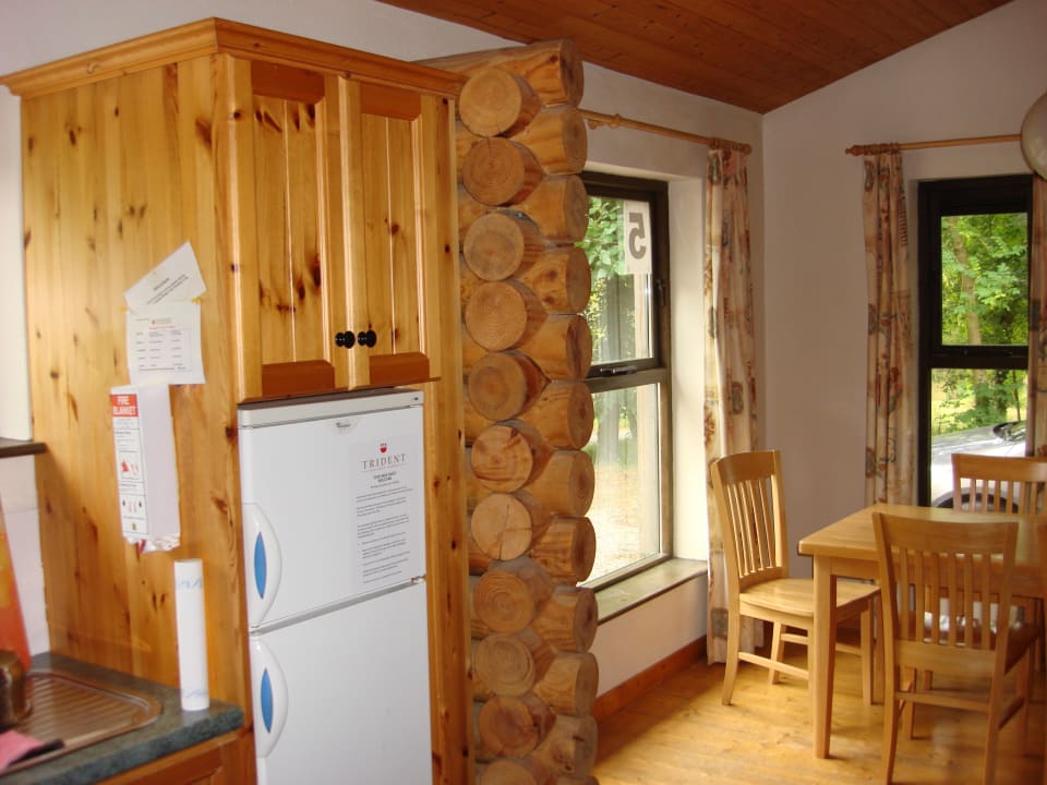 Blick von der Küche in die Essecke Hotel Ballyhoura