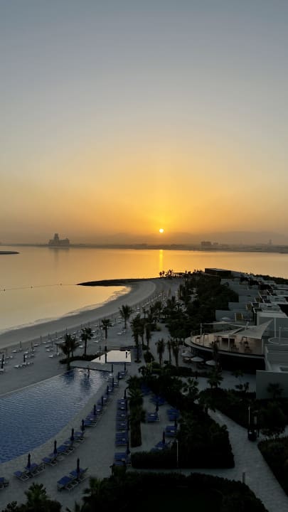 Ausblick Mövenpick Resort Al Marjan Island