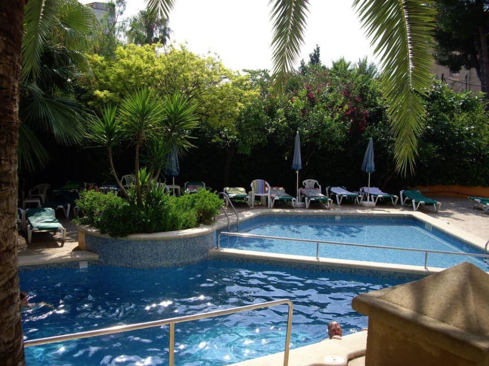 Poolbereich FLOR los Almendros Hotel