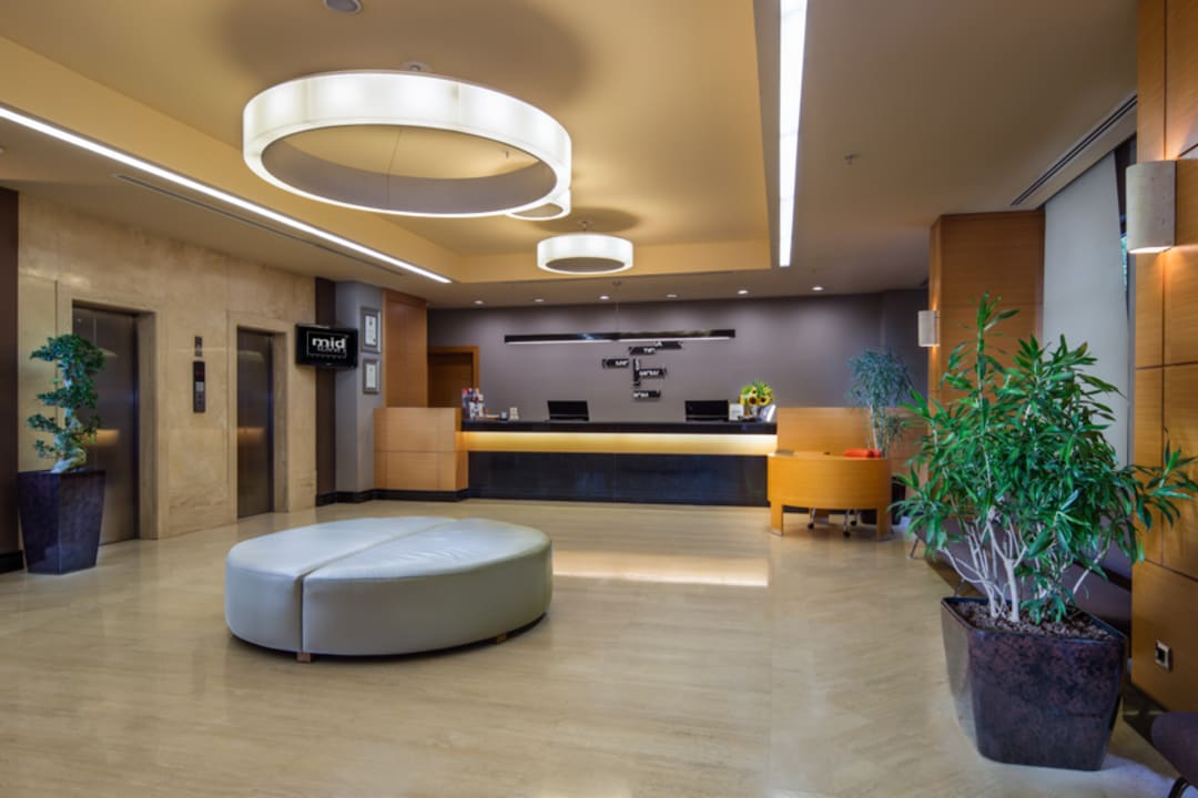 Lobby Midtown Hotel