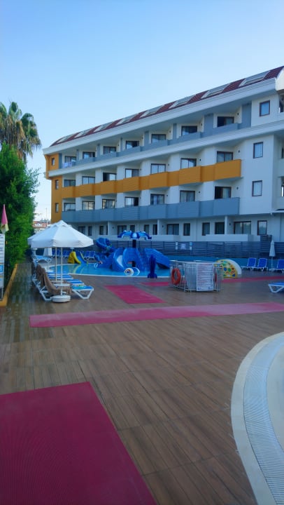 Pool Hane Family Resort