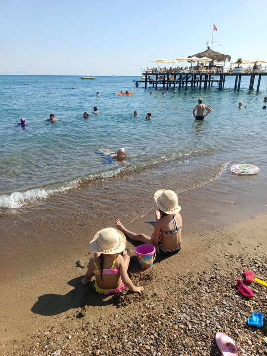 Strand Wyndham Garden Lara