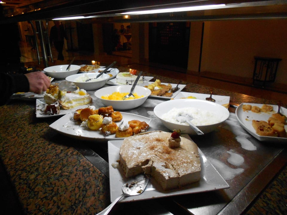 Сладости Desert Rose