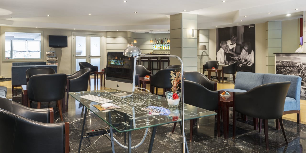 Hall Hotel Arenas Atiram