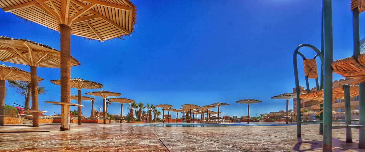 Pool Utopia Beach Club