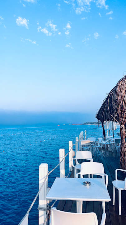 Strand Blue Waters Club