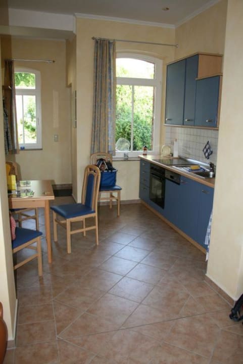 Küche / Eingang FeWo Alte Seelotsenstation