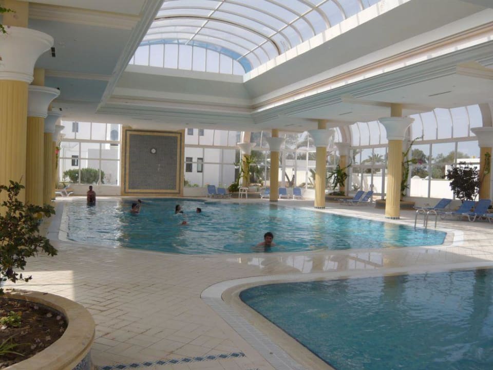 Piscine intérieure Hotel Seabel Aladin Djerba