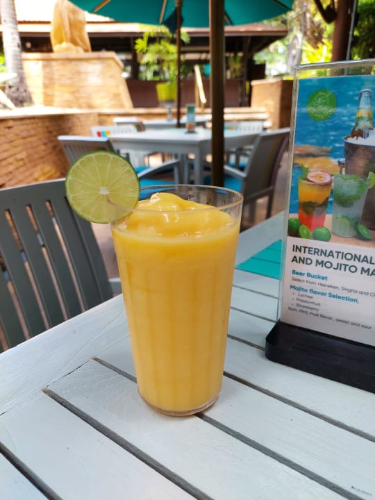 Pool Avani Pattaya Resort