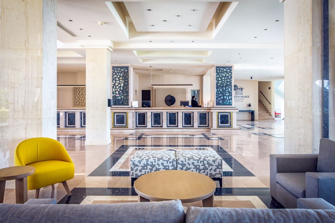 Lobby Kresten Palace Hotel