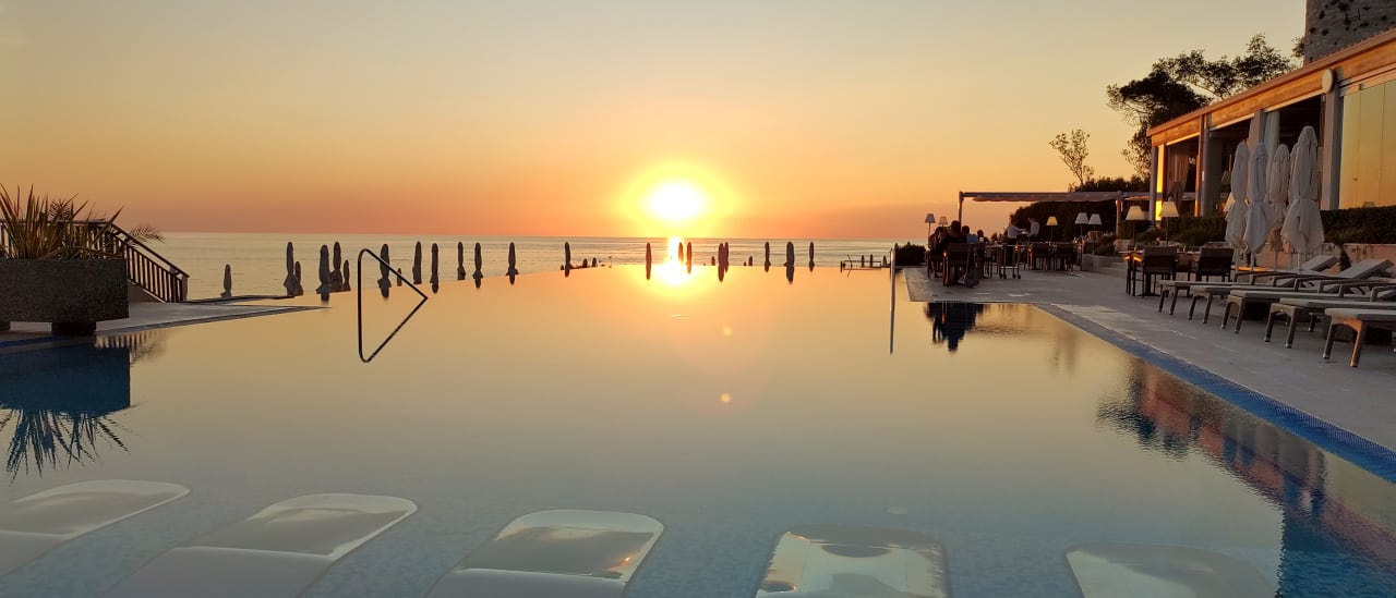 Pool Isabella Island Miramare  Suites & Villas