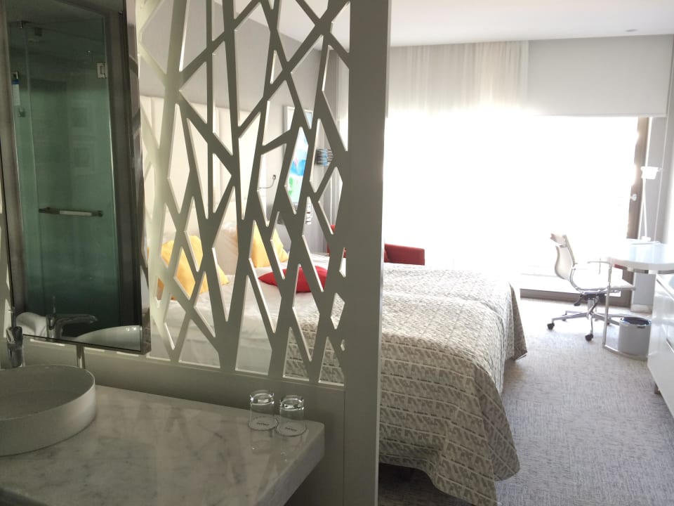 Zimmer  The Sense Deluxe Hotel