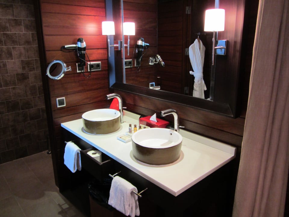 Die Waschbecken Salobre Hotel Resort & Serenity
