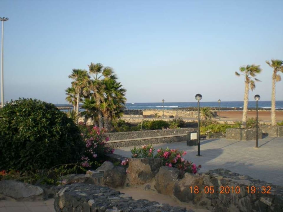Umgebung vor dem Hotel Elba Sara Beach & Golf Resort