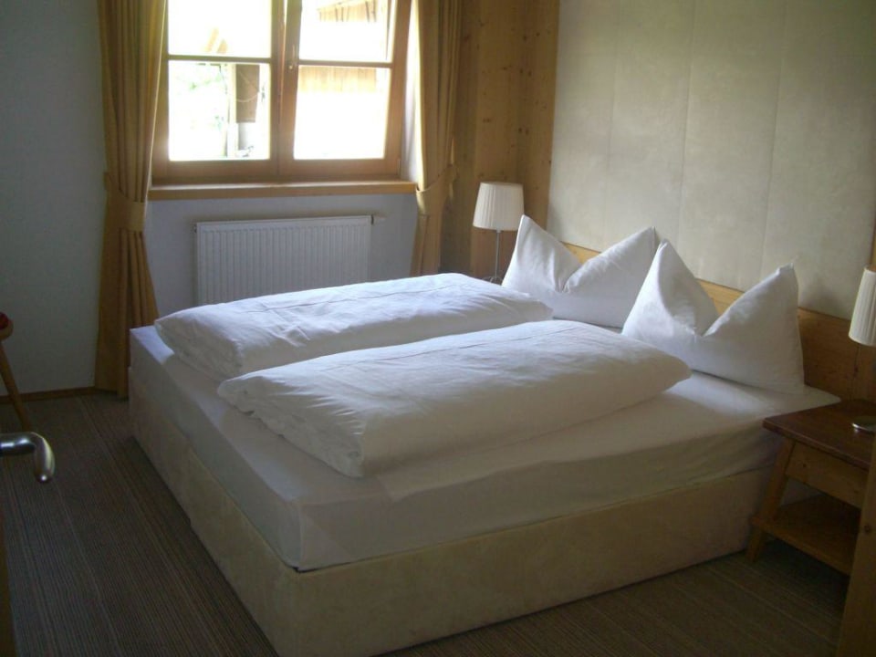 Schlafzimmer Post Alpina - Family Mountain Chalets