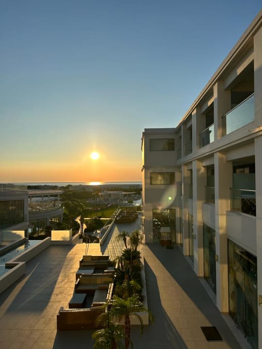Außenansicht Asterias Beach Resort