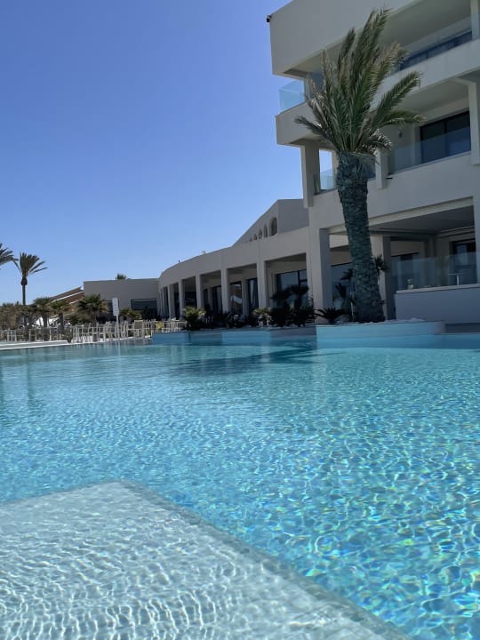 Pool Iberostar Selection Kuriat Palace