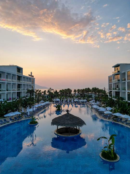 Außenansicht Oricon Coast Luxury Resort