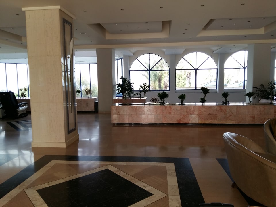 Lobby Kresten Palace Hotel