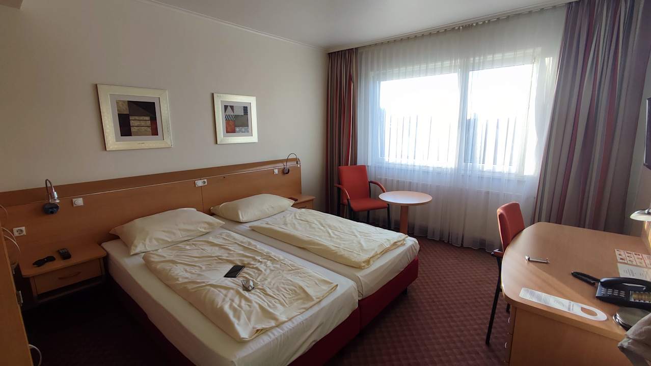 Zimmer Garner Hotel Bremen North by IHG