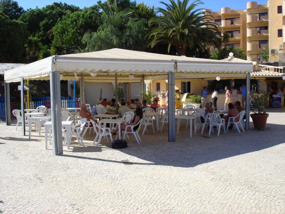 Poolbar 3HB Falésia Mar