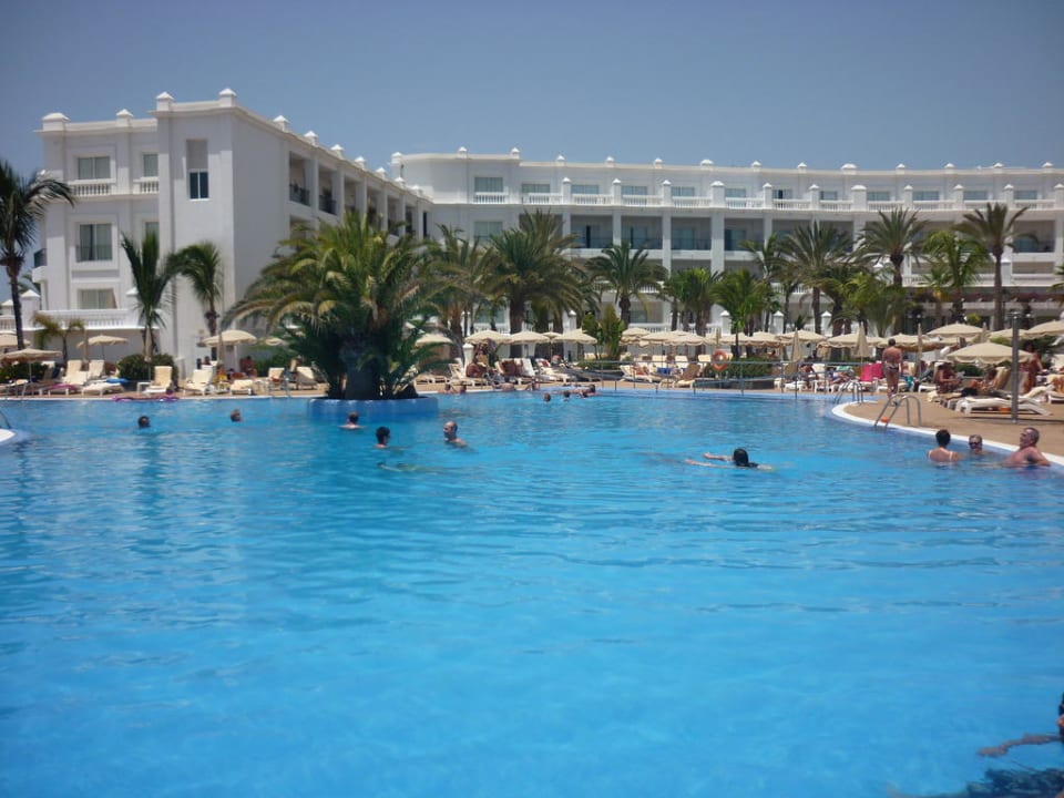 Großer Pool Hotel Riu Palace Maspalomas Adults Only