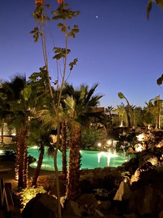 Pool Fort Arabesque Resort, Spa & Villas