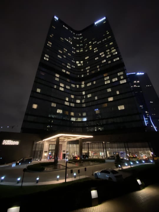 Außenansicht Hilton Istanbul Bomonti Hotel & Conference Center
