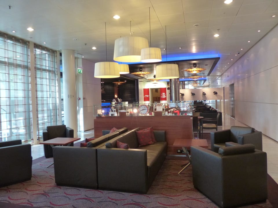 Großzügige Lobby Zürich Marriott Hotel