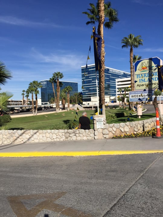 Hotel Virgin Hotels Las Vegas, Curio Collection by Hilton