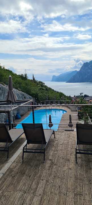 Pool Garda Hotel Forte Charme