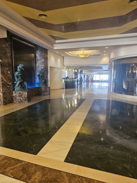 Lobby Hotel MS Amaragua