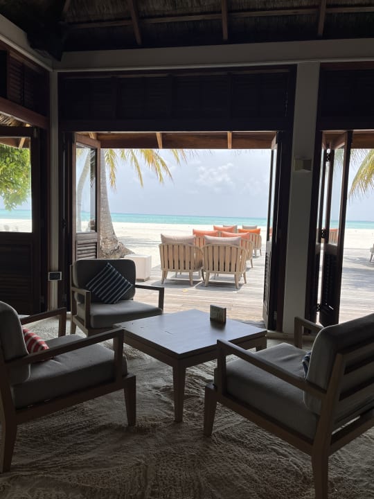 Außenansicht Meeru Maldives Resort Island